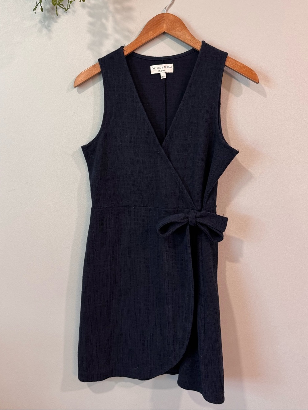 Madewell Navy Sleeveless Wrap Mini Dress with Side Tie Size Small